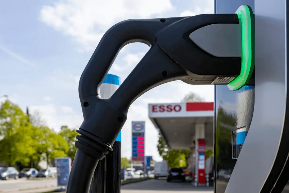 Ultra-Fast Charging Comes to Hamburg